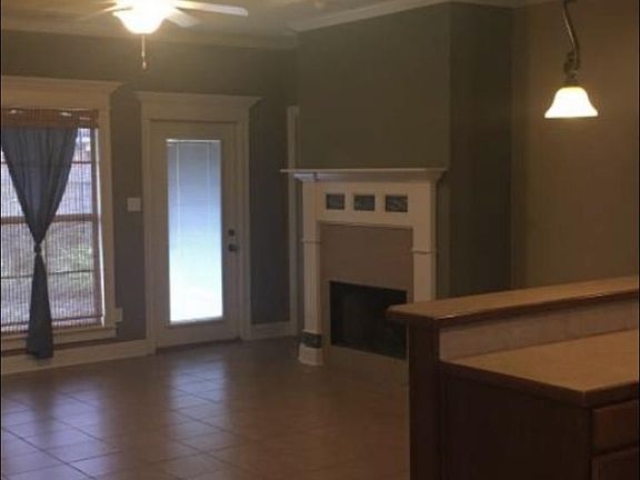 3rd image of 113 Meagans Way Dr