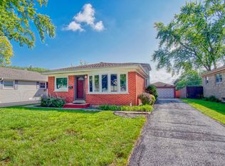 37 N Craig Pl, Lombard, IL 60148