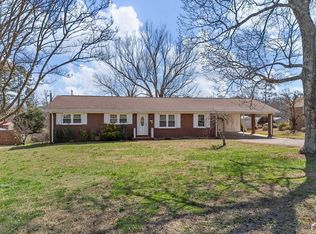 1313 Springfield Rd, Boiling Springs, SC 29316
