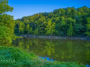 W Old Cricket Rd, Omaha, AR 72662