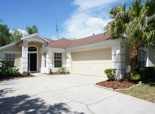 16852 Hawkridge Rd, Lithia, FL 33547