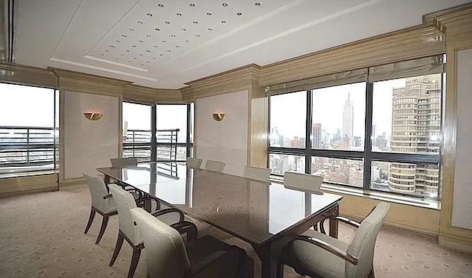 Rented by Avenues Real Estate | media 6