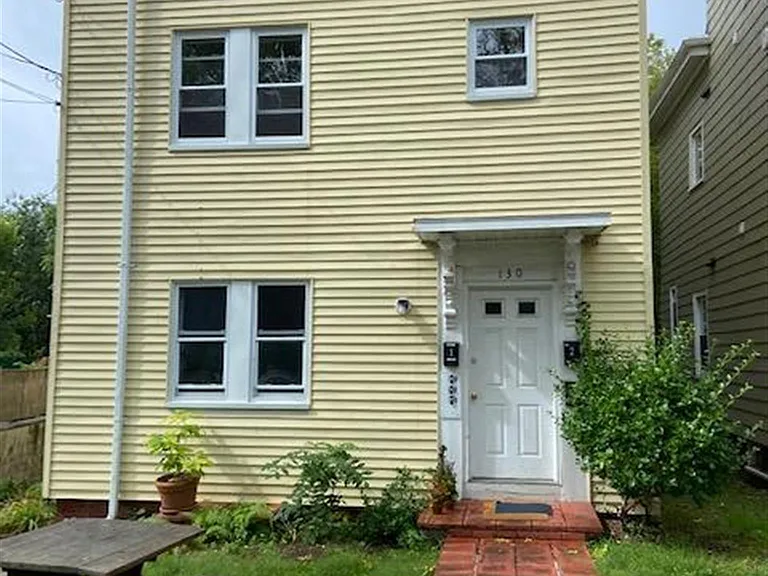 130 Willow Ave — Photo 16