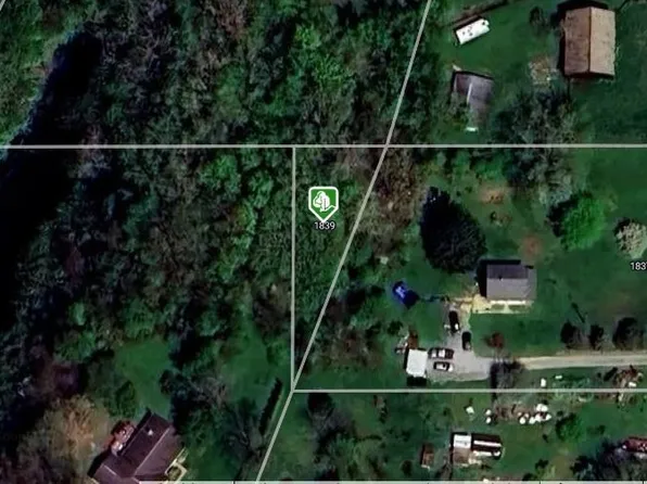 1839 Waterford Rd, East Palestine, OH 44413