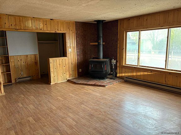 4th image of 13 Brown Rd