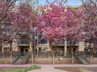 825 Berry St APT 201, Saint Paul, MN 55114