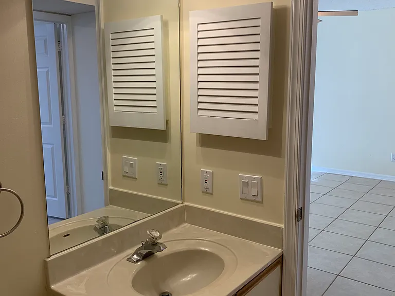Second bathroom