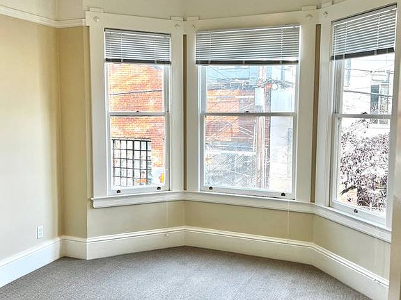 4th image of 42 Langton St #42