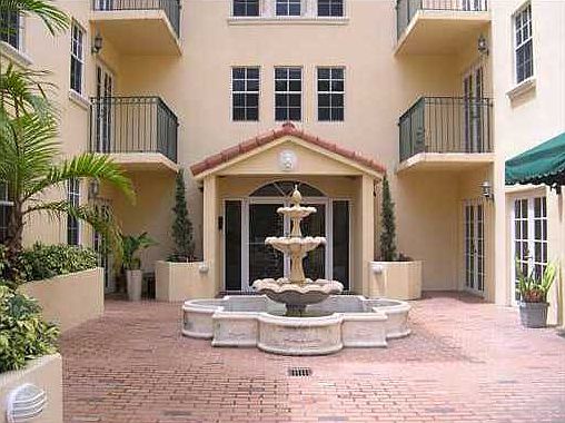 3rd image of 323 Navarre Ave APT 102