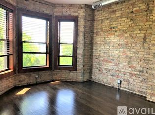 1756-58 W Montrose Dr #1756-3, Chicago, IL 60613