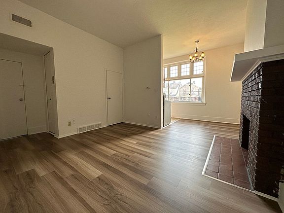 4th image of 1817 Chislett St APT 1