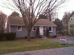 28 Howland St, Brockton, MA 02302