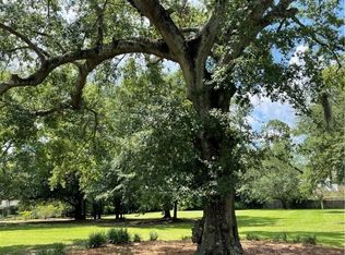 1835 Skidaway Rd, Savannah, GA 31404