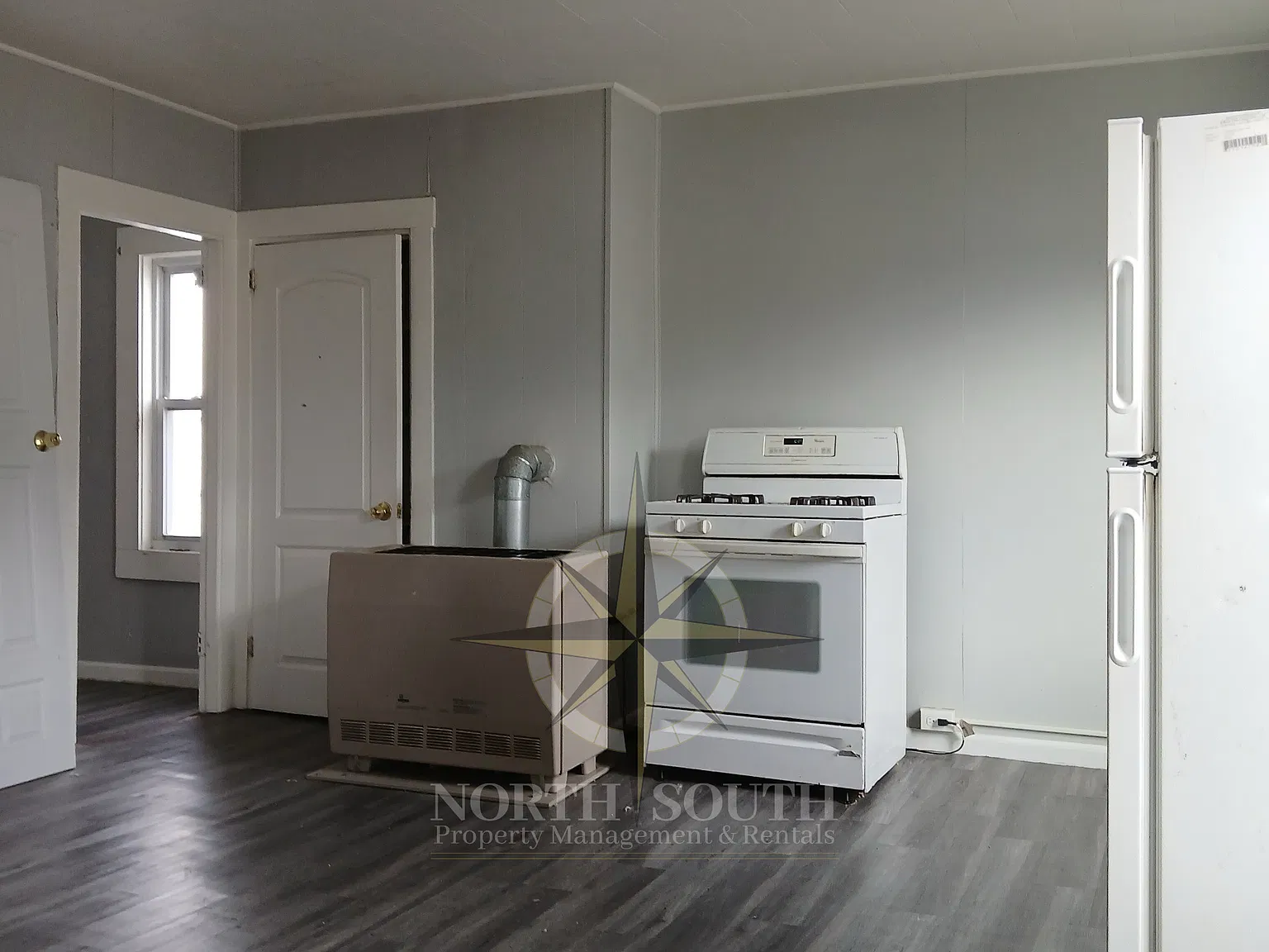 137 Fifth Street Fall River — Photo 2