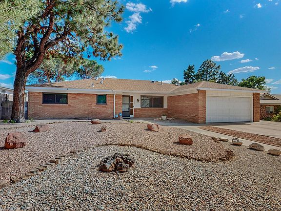 2nd image of 10804 Cielito Lindo Ave NE