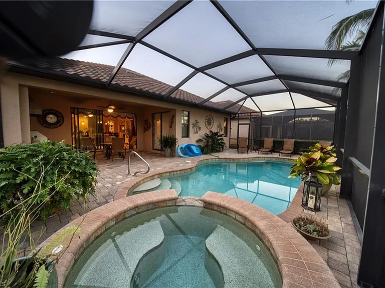 9446 Piacere Way — Photo 22