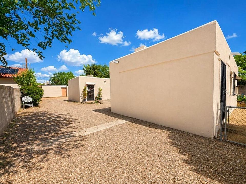 1st image of 609-641 Mesilla St SE