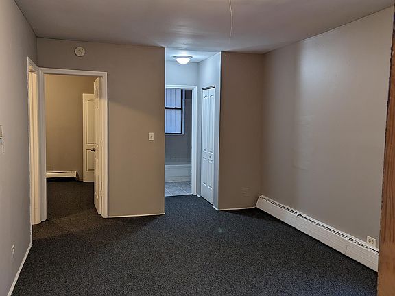 3rd image of 4613.5 S Drexel Ave #1B
