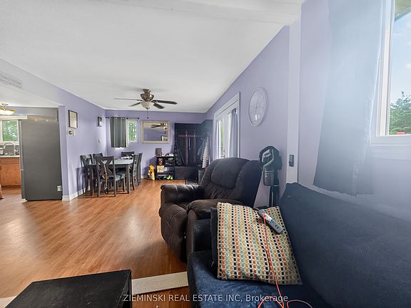 2nd image of 1714 North Rd N