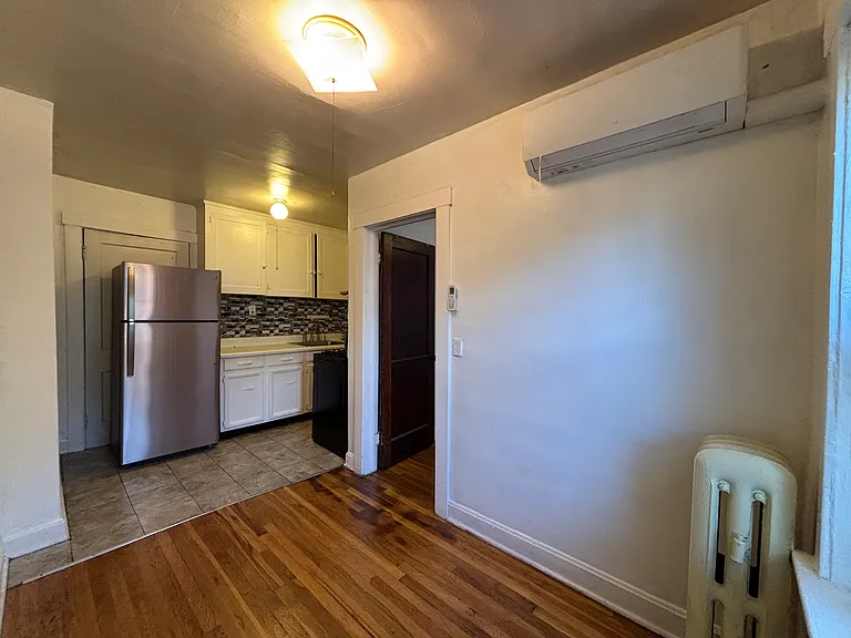 3827 Terrace St #1 — Photo 2