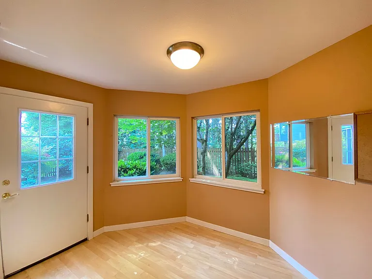 18139 NE 99th Way — Photo 15