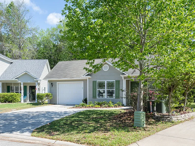 6 Arbormeade Cir — Photo 3