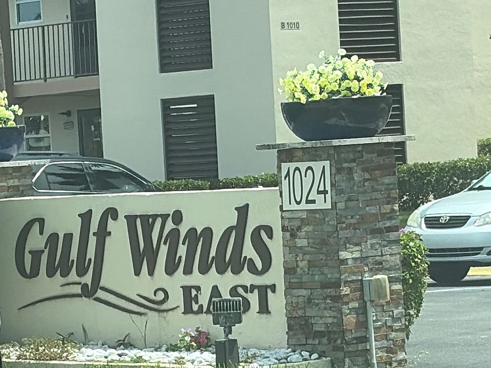 1st image of 1000 Manatee Rd APT A203