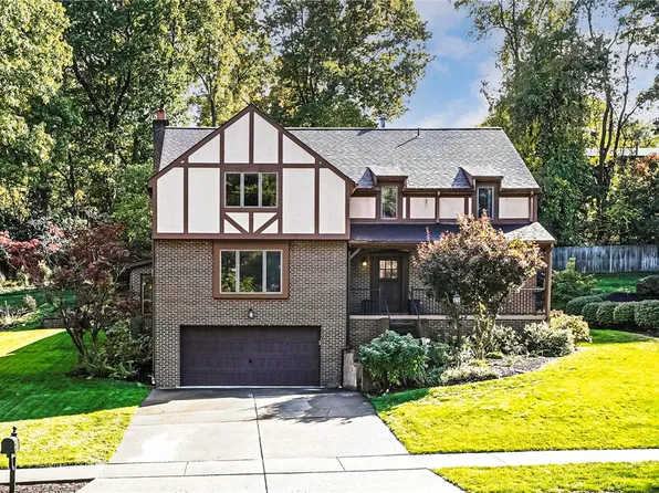 110 Vanita Dr, Coraopolis, PA 15108