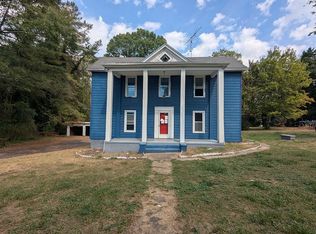 1011 4th St, Eden, NC 27288