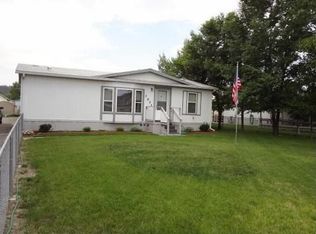 1031 E 3rd Ave N, Columbus, MT 59019