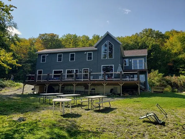 455 W Van Buren Cove Rd, Van Buren, ME 04785