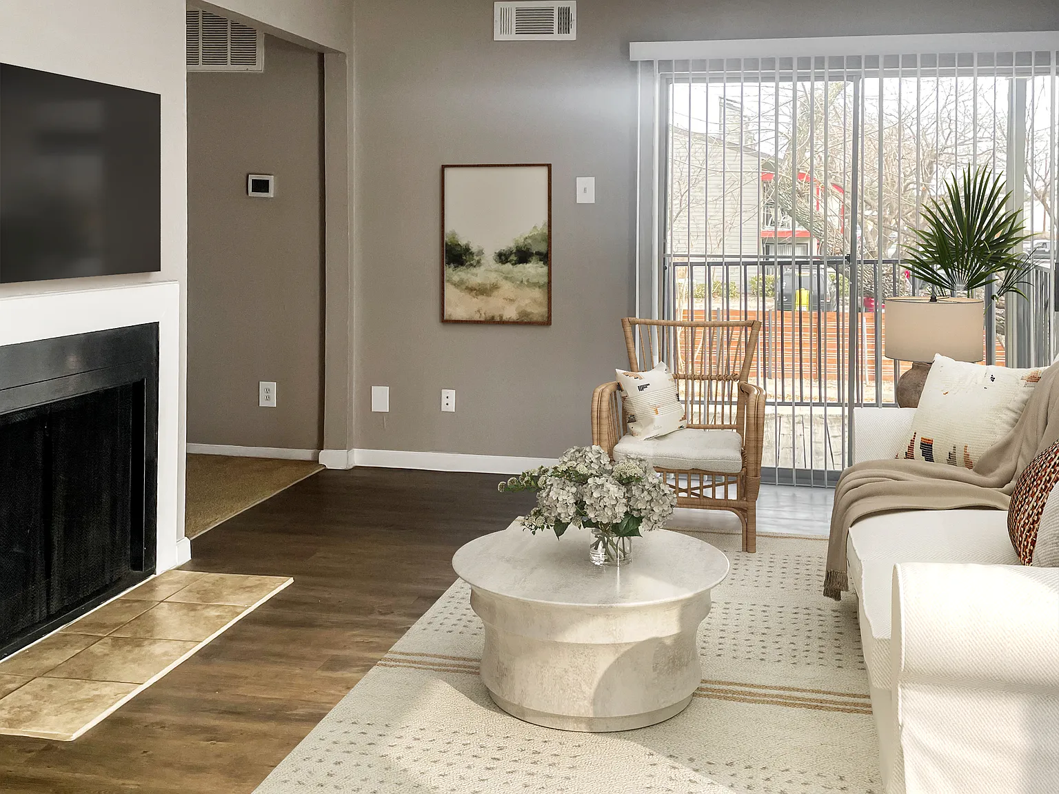 Suncrest — Photo 4