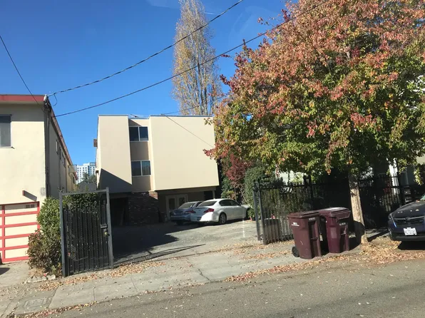 3877 Shafter Ave #1, Oakland, CA 94609