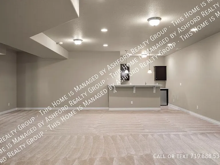 7215 Rim Bluff Ln — Photo 23