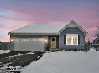 415 Courtland Rd, Atglen, PA 19310