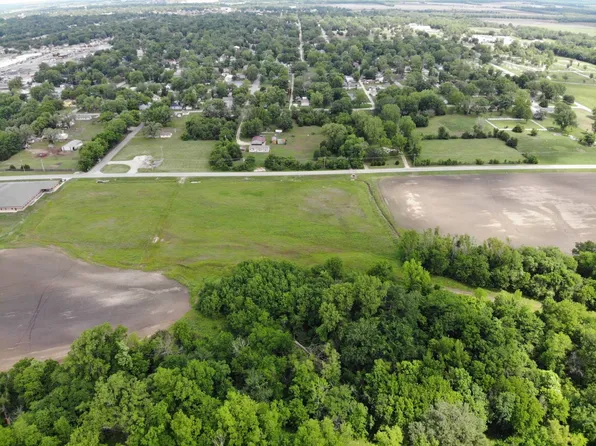 0 E 21st St, Chanute, KS 66720