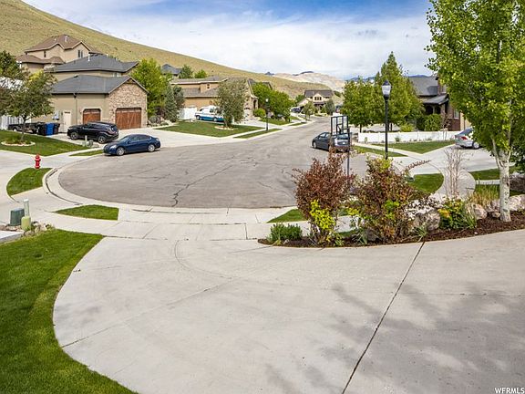 5th image of 5442 W Rose Willow Cir