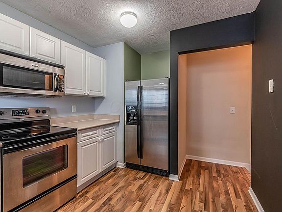 3rd image of 5967 Ferdinand Dr