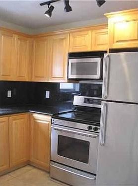 2nd image of 220 Washington Ave APT 4D