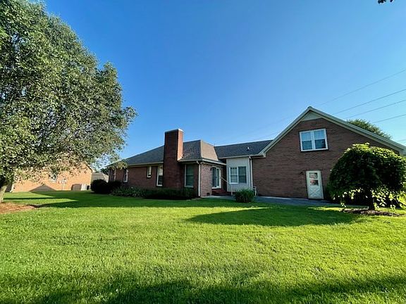 2nd image of 125 Stonehouse Dr