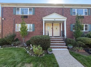 90 Franklin St #90C, Tenafly, NJ 07670