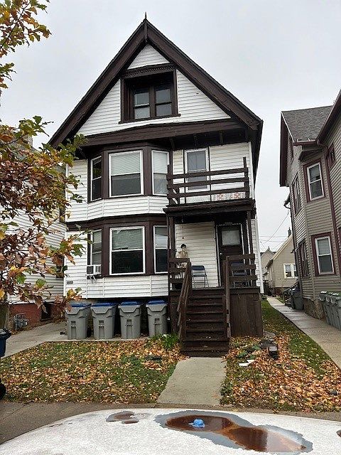 1st image of 1657A N Arlington Pl