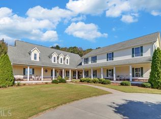 7343 Mount Olivet Rd, Hartwell, GA 30643