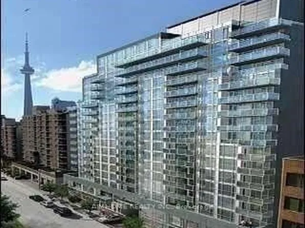 96 Saint Patrick St #1501, Toronto, ON M5T 1V2