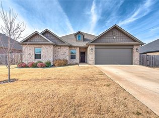 1101 Tracey Ln, Pea Ridge, AR 72751