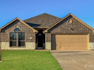 613 Catherine Ln, Seagoville, TX 75159