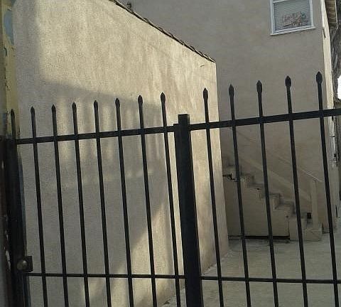 5th image of 1324 Centinela Ave