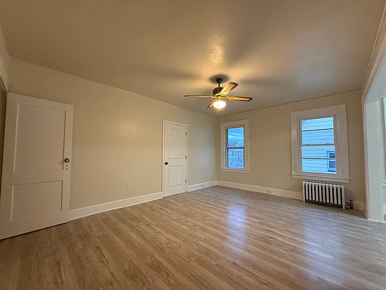 519 Chestnut St #2 — Photo 5