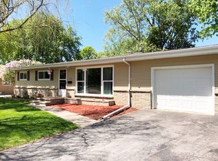 112 W Wilson Ave, Appleton, WI 54915