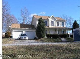 203 Funk Ln, Berkeley Springs, WV 25411
